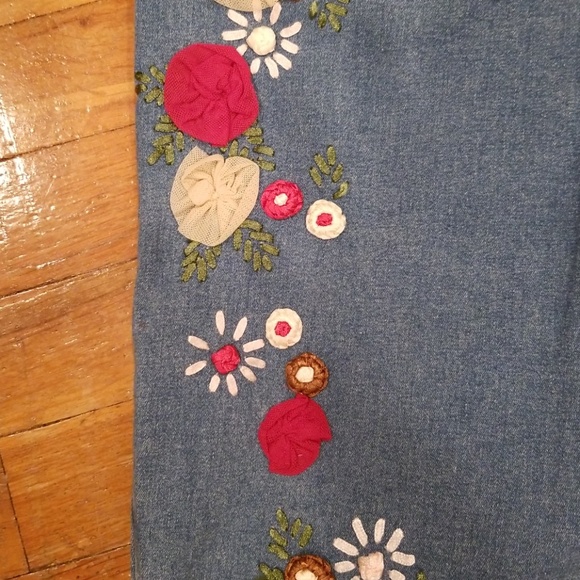 Jeans - Picture 2 of 5